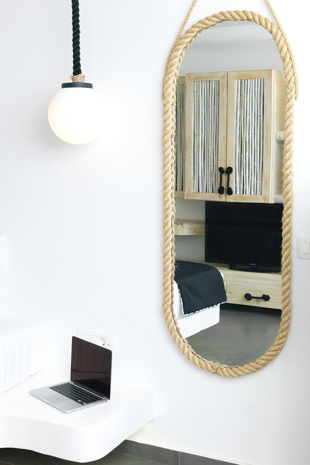 san marino hot tub suite 6